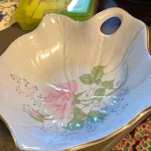Vintage, porcelain thumb handled painted, rose pattern, leaf shaped dish/bowl